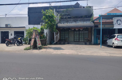 Gedung Ruko 2,5 Lantai Dekat UNSUD Harga Menarik Dibawah Pasaran