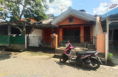 Rumah 1,5 Lantai Murah Dekat Hanya 1 Menit Taman Kota Purwokerto