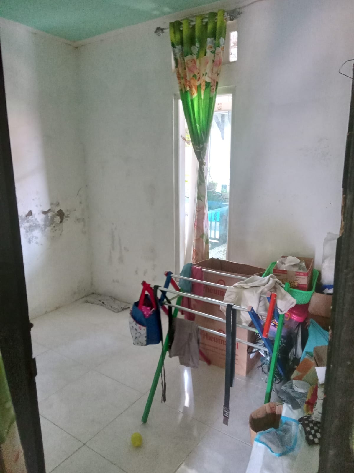 Di Jual Rumah Bagus,  Bangunan Masih Baru Di Pasir Kulon