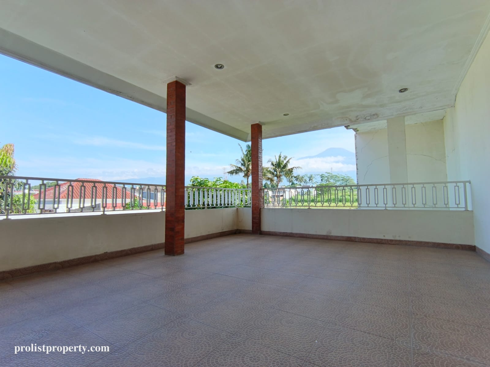 Dijual Rumah Serasa Villa Dengan View Gunung slamet - Banyak Bonusnya
