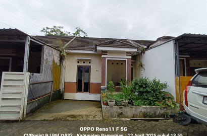 Di Jual Rumah Di Perum Dekat Pasar Ciberem Sumbang