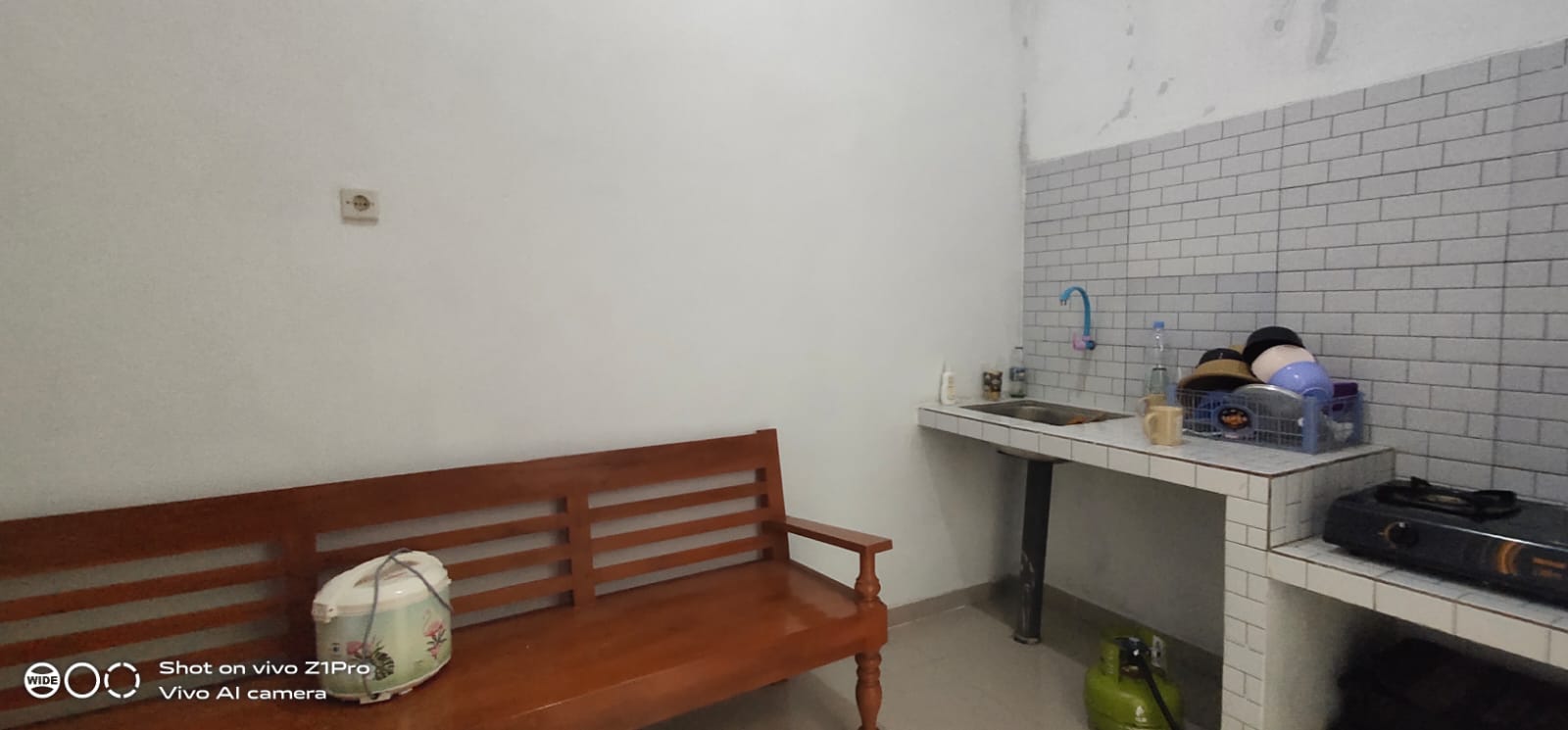 Rumah Bagus Bangunan Baru Lokasi 4 Menit Ke Rita Super Mall Purwokerto -Sawangan