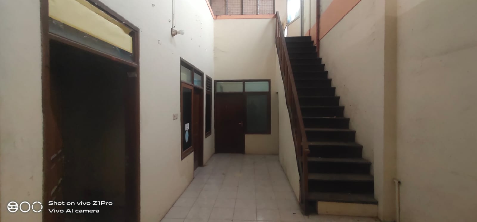 Disewakan Gudang Lokasi Strategis Jalan Raya Propinsi