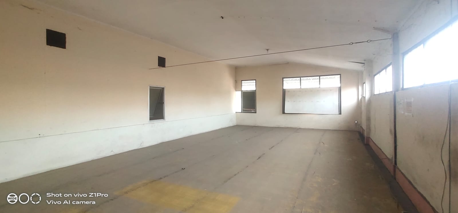 Disewakan Gudang Lokasi Strategis Jalan Raya Propinsi