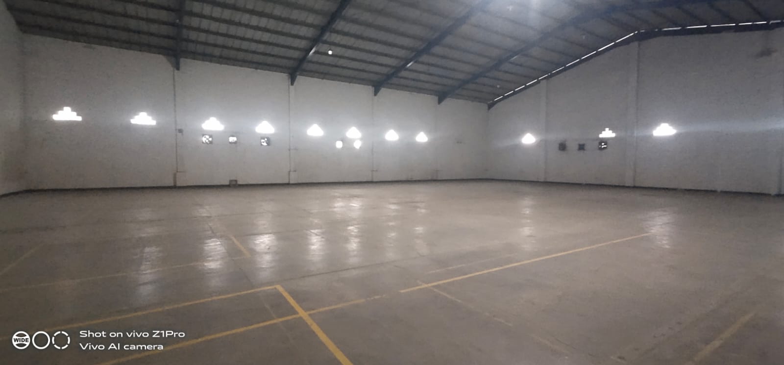 Disewakan Gudang Lokasi Strategis Pinggir  Jalan Raya Propinsi