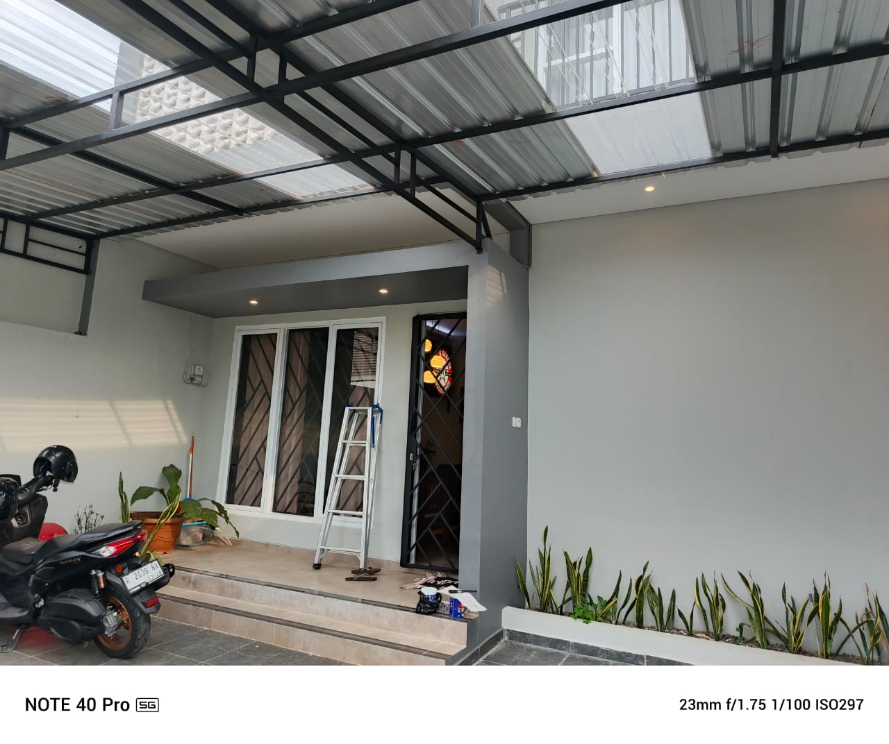 Dijual Rumah Mewah Semi Furnished 2 Lantai Tengah Kota Purwokerto