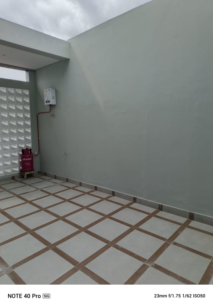 Dijual Rumah Mewah Semi Furnished 2 Lantai Tengah Kota Purwokerto