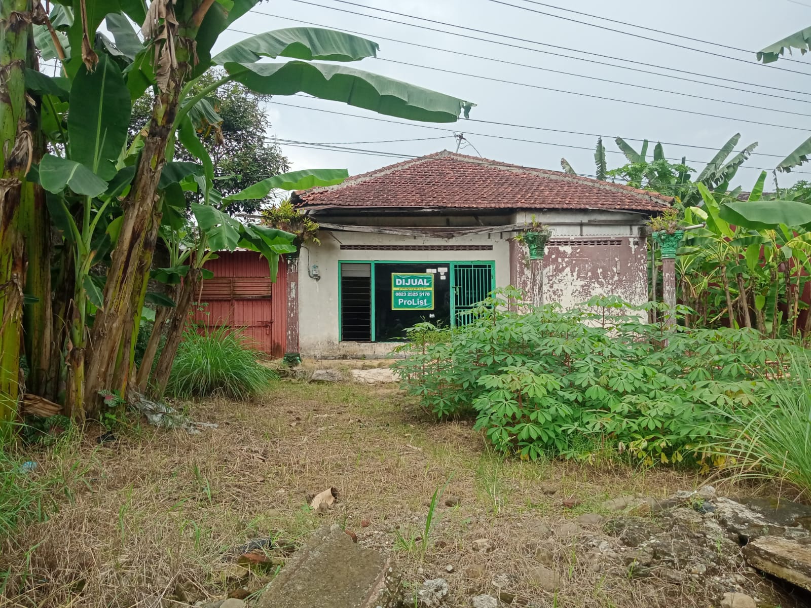 Dijual Tanah Bonus Rumah Dipinggir Jalan - 1 Menit ke Depo Pelita Sokaraja
