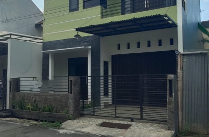 Rumah Bagus Lingkungan Nyaman Strategis Selangkah Sekolah PUHUA
