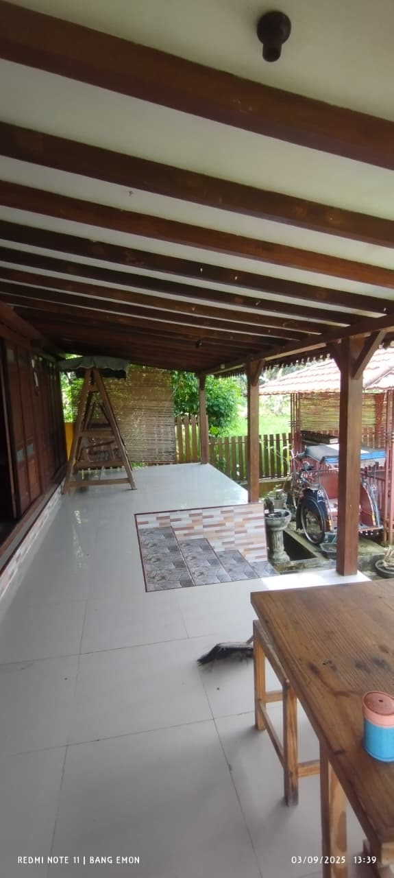 TANAH BANGUNAN EX RUMAH MAKAN BANGUNAN PENDOPO FULL KAYU JATI, KARANGTENGAH CILONGOK